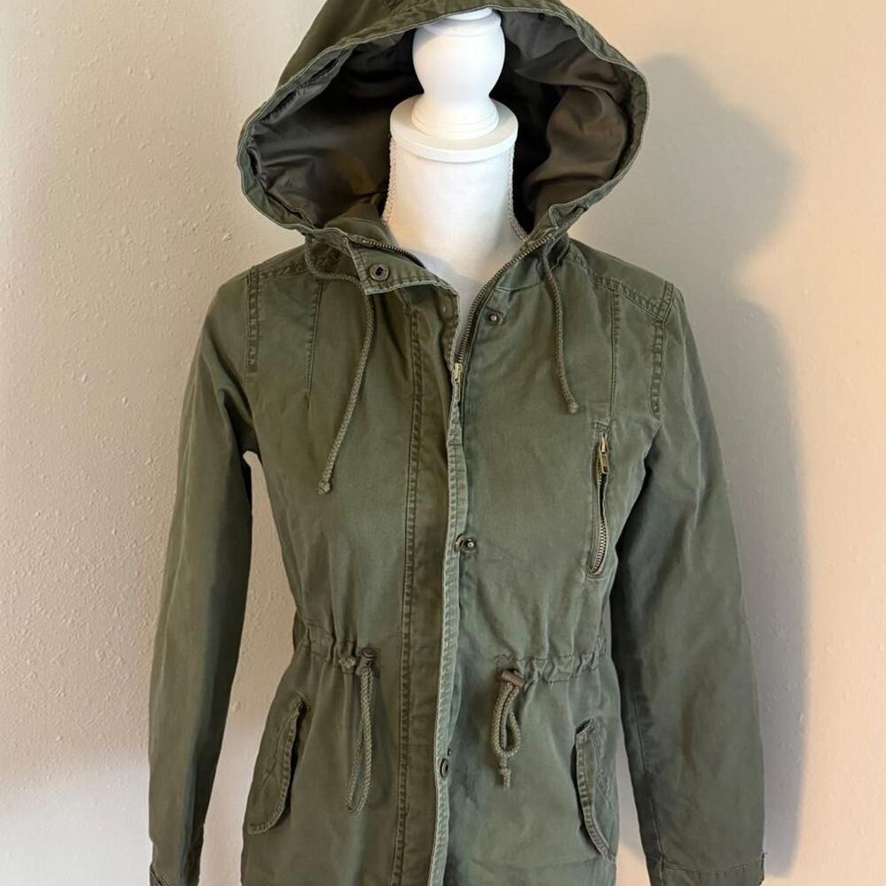 Ambiance Women's Green and Khaki Jacket